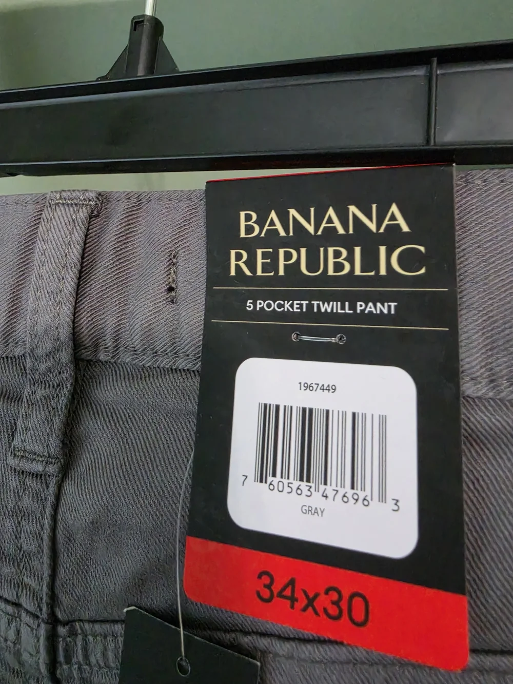 Men's Gray Straight-Leg Jeans- Banana Republic